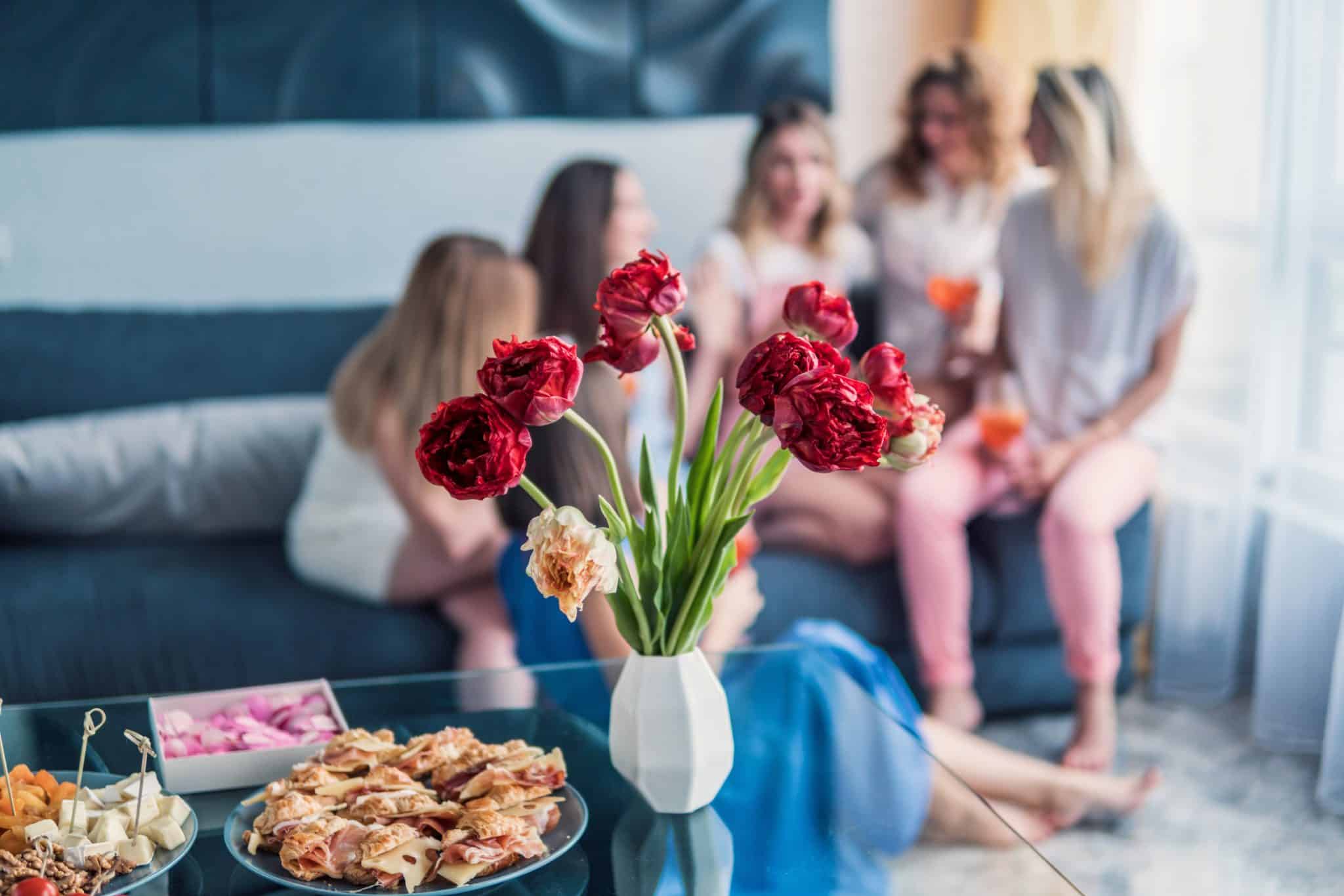 Housewarming Registries: The Etiquette You Need to Know